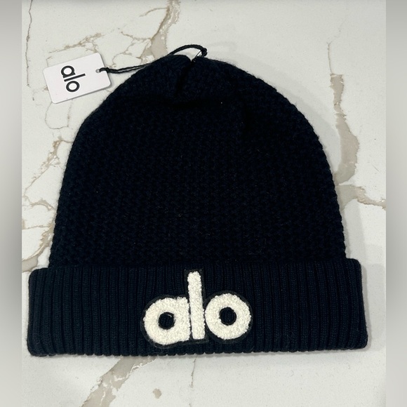 ALO Yoga Accessories - NWT ALO  Knit Hat